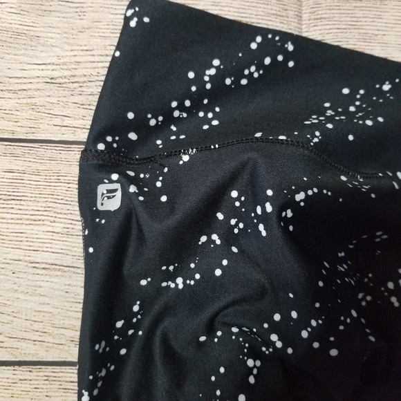 FABLETICS mid-rise mesh powerhold leggings - Picture 5 of 9